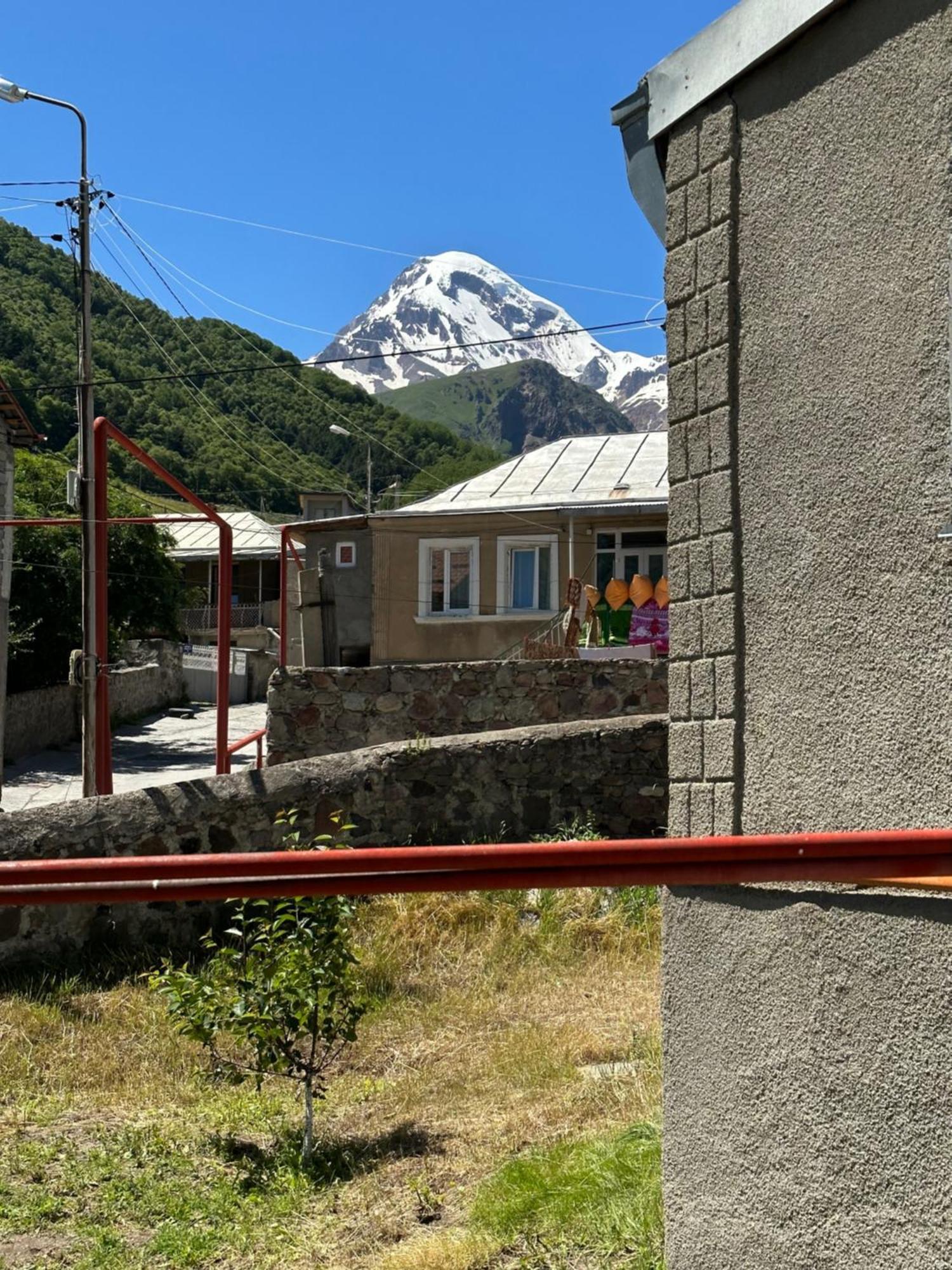 Polaris Kazbegi Hotell Exteriör bild