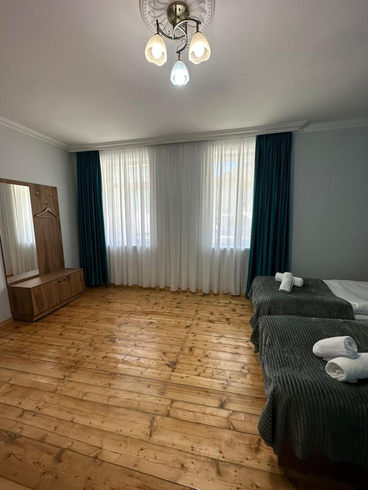 Polaris Kazbegi Hotell Rum bild